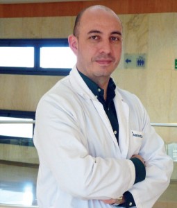 El Dr. Alejandro de la Rotta , experto en Alergología de Policlínica Miramar-Juaneda.