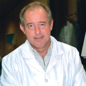 DR ANDRÉS GLENNY, SUBDIRECTOR MÉDICO DE POLICLÍNICA MIRAMAR Y MÉDICO DEL SERVICIO DE CARDIOLOGÍA