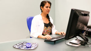 Dra. Patricia Villaroel, médico de urgencias de Clínica Juaneda.