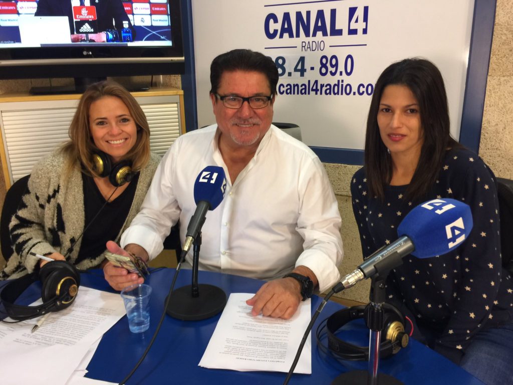 Quins beneficis per la salut té el pilates?Crema calories? Ara Sabrina Olmo i @salutif a @Canal4Radio amb Maria Picornell monitora @IllesCW